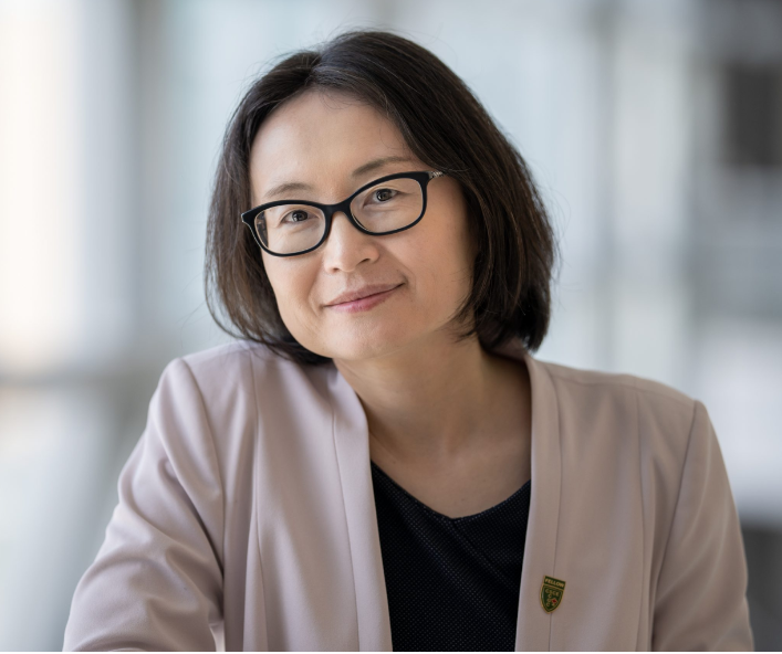Helen Zhang